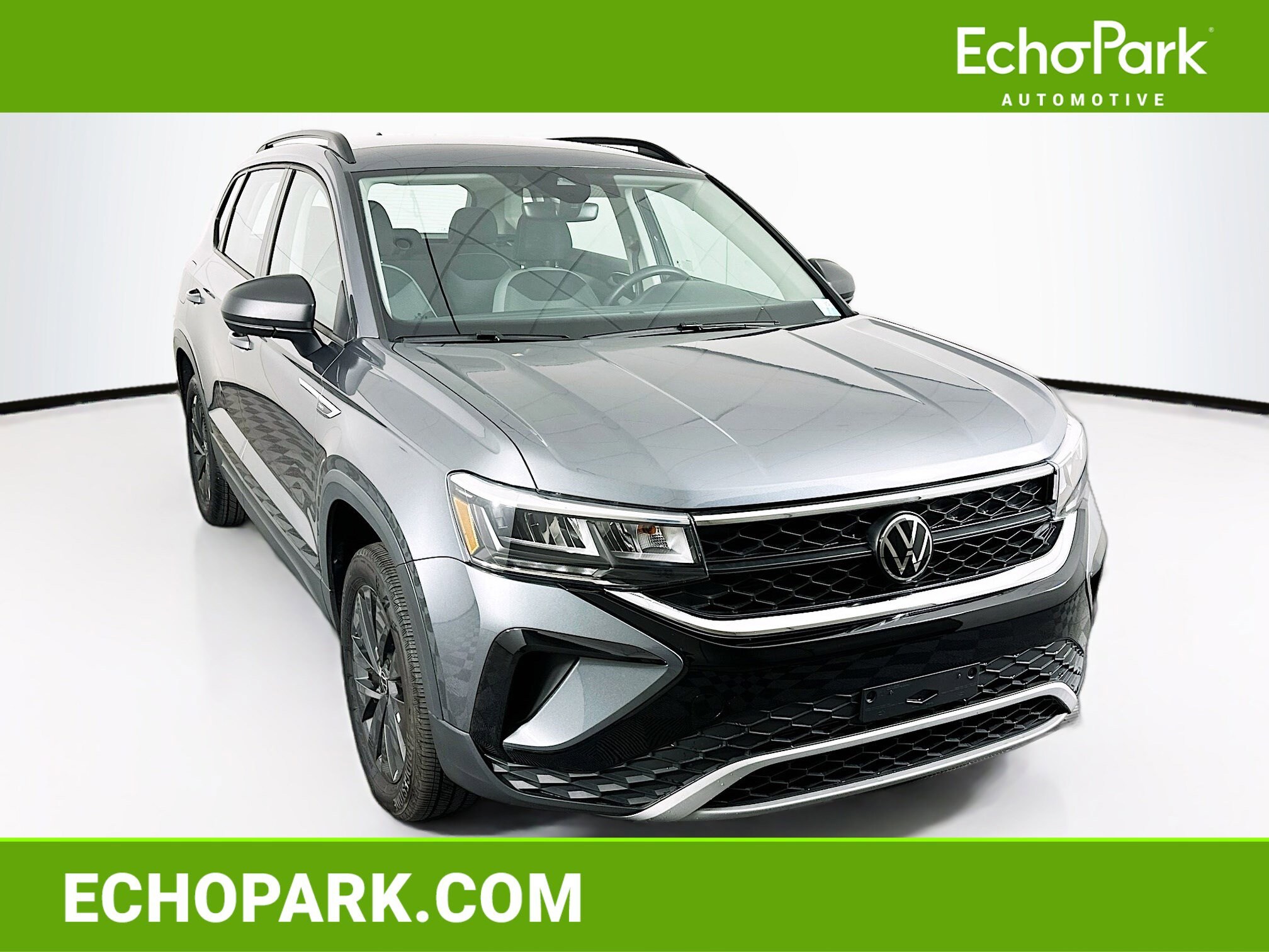 2024 Volkswagen Taos S's photo