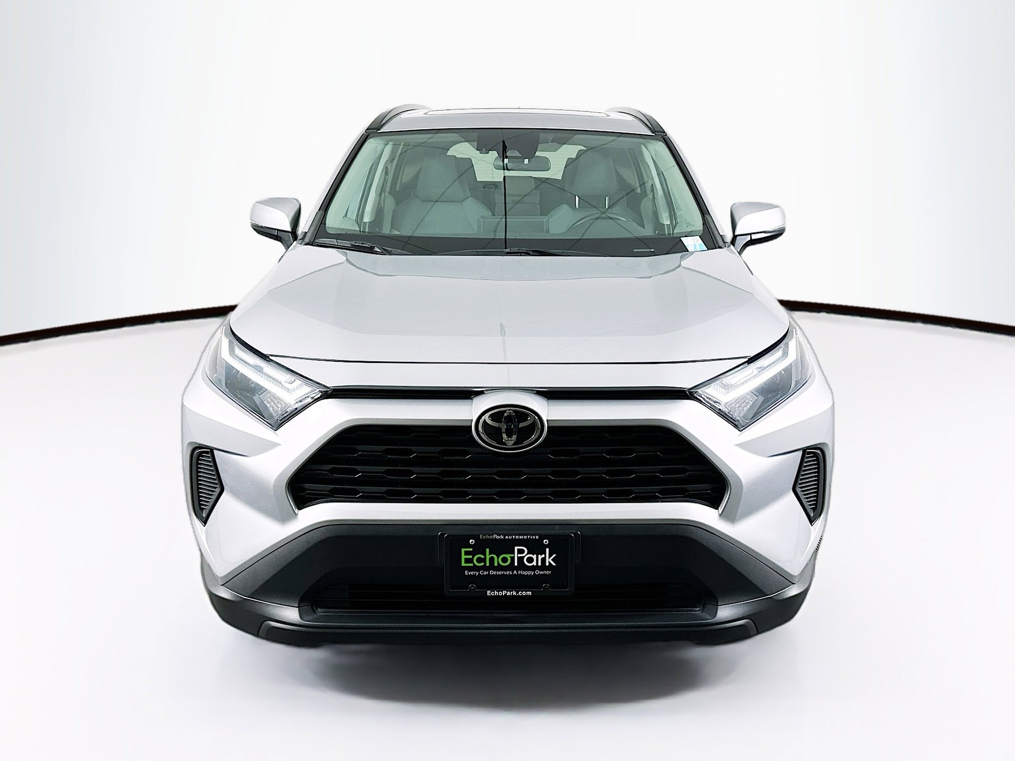 Used 2022 Toyota RAV4 XLE with VIN 2T3W1RFV3NC181274 for sale in Northfield, Minnesota