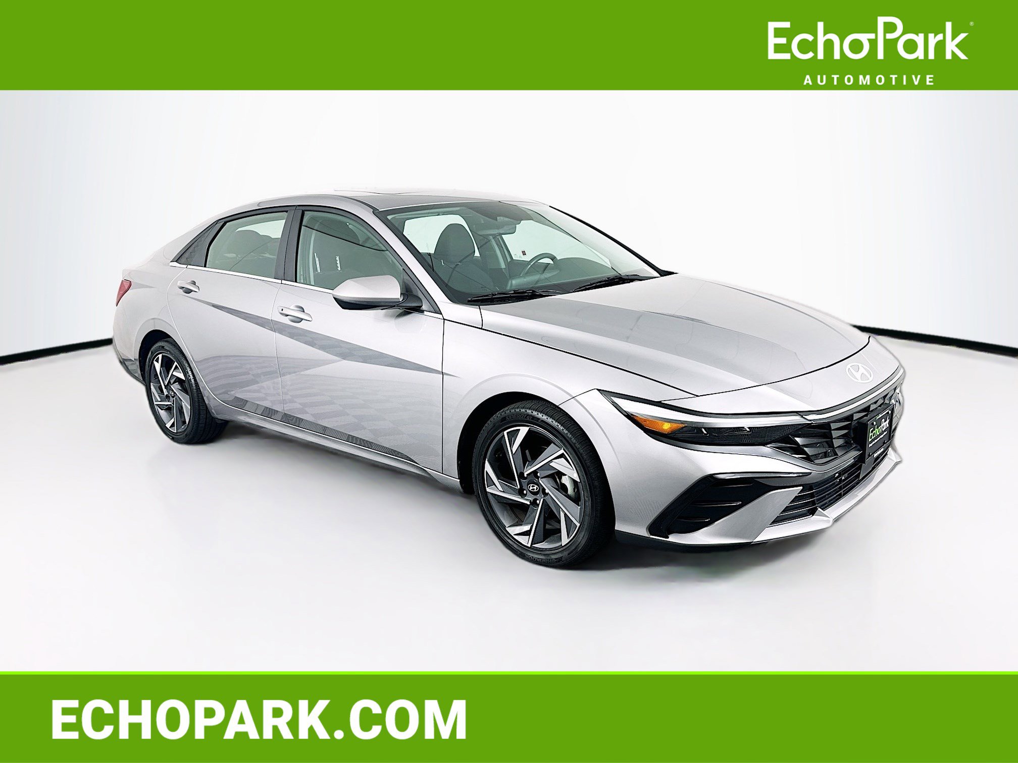 2025 Hyundai Elantra's photo