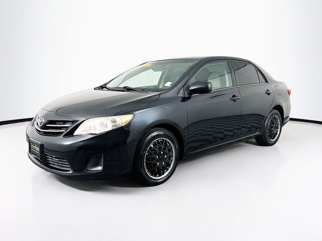 Used 2013 Toyota Corolla LE Sedan
