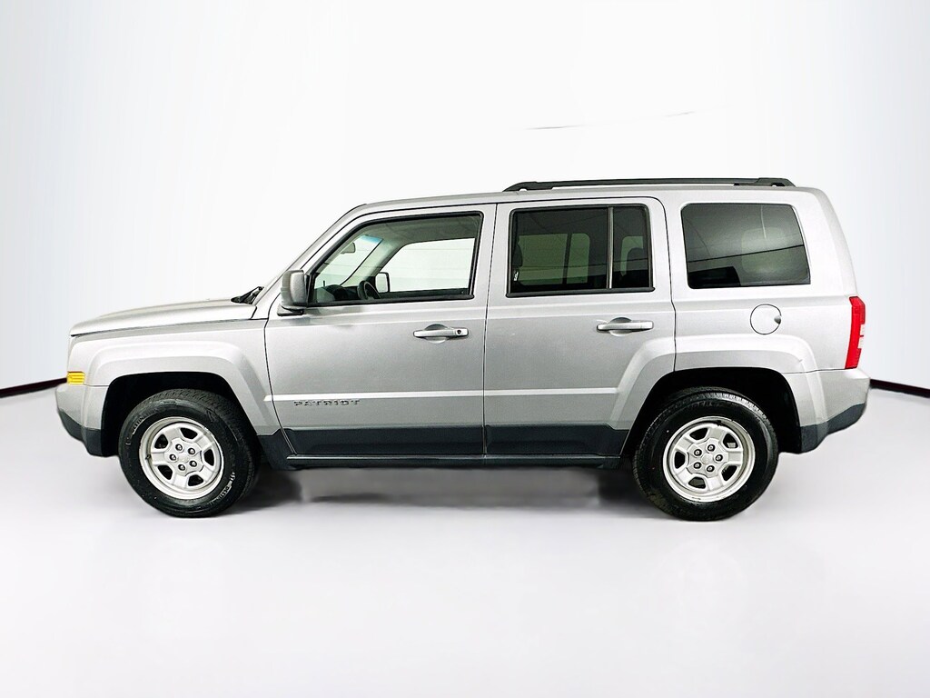 Used 2016 Jeep Patriot Sport FWD Sport