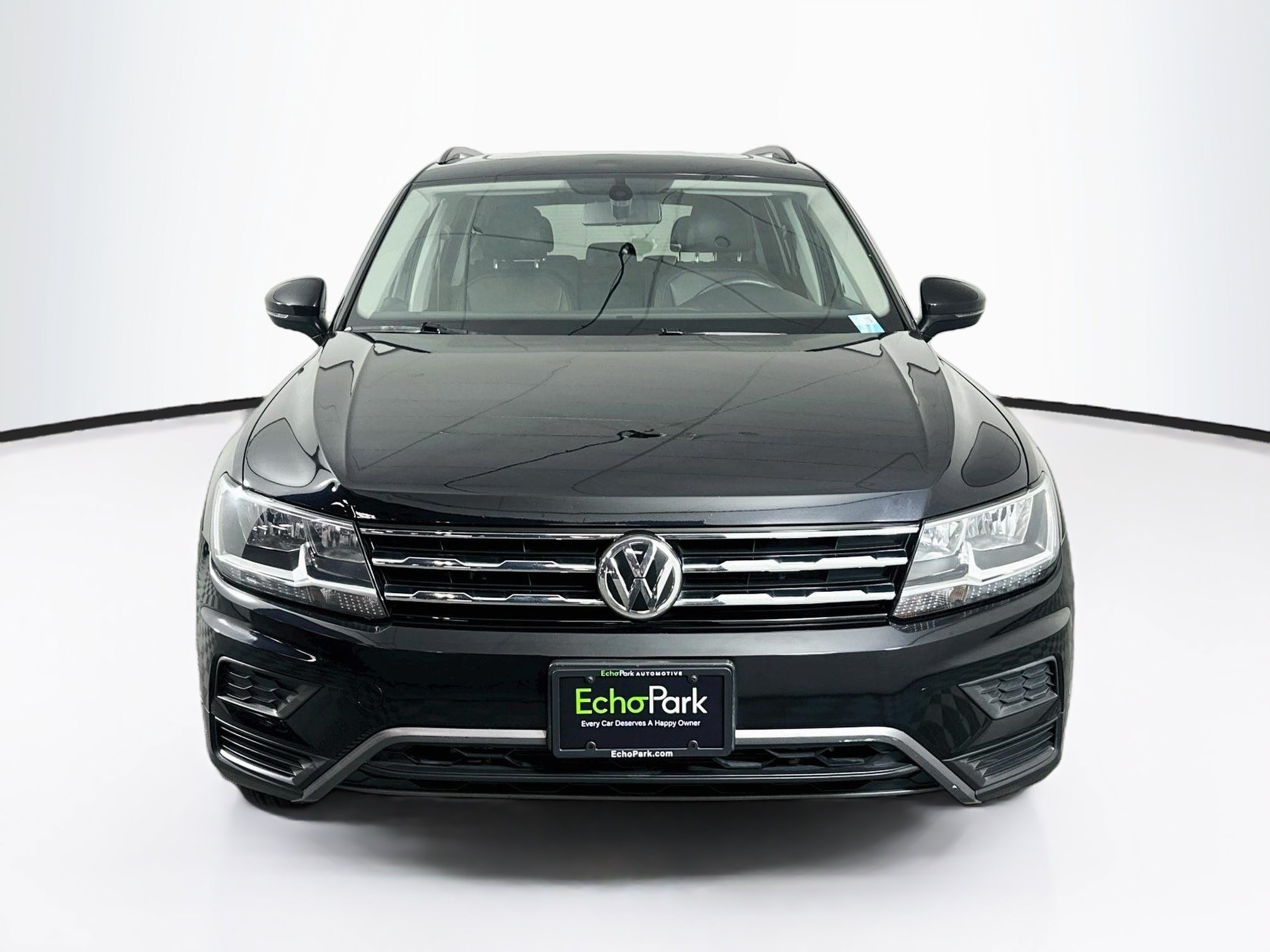 Used 2020 Volkswagen Tiguan SE 2.0T SE FWD
