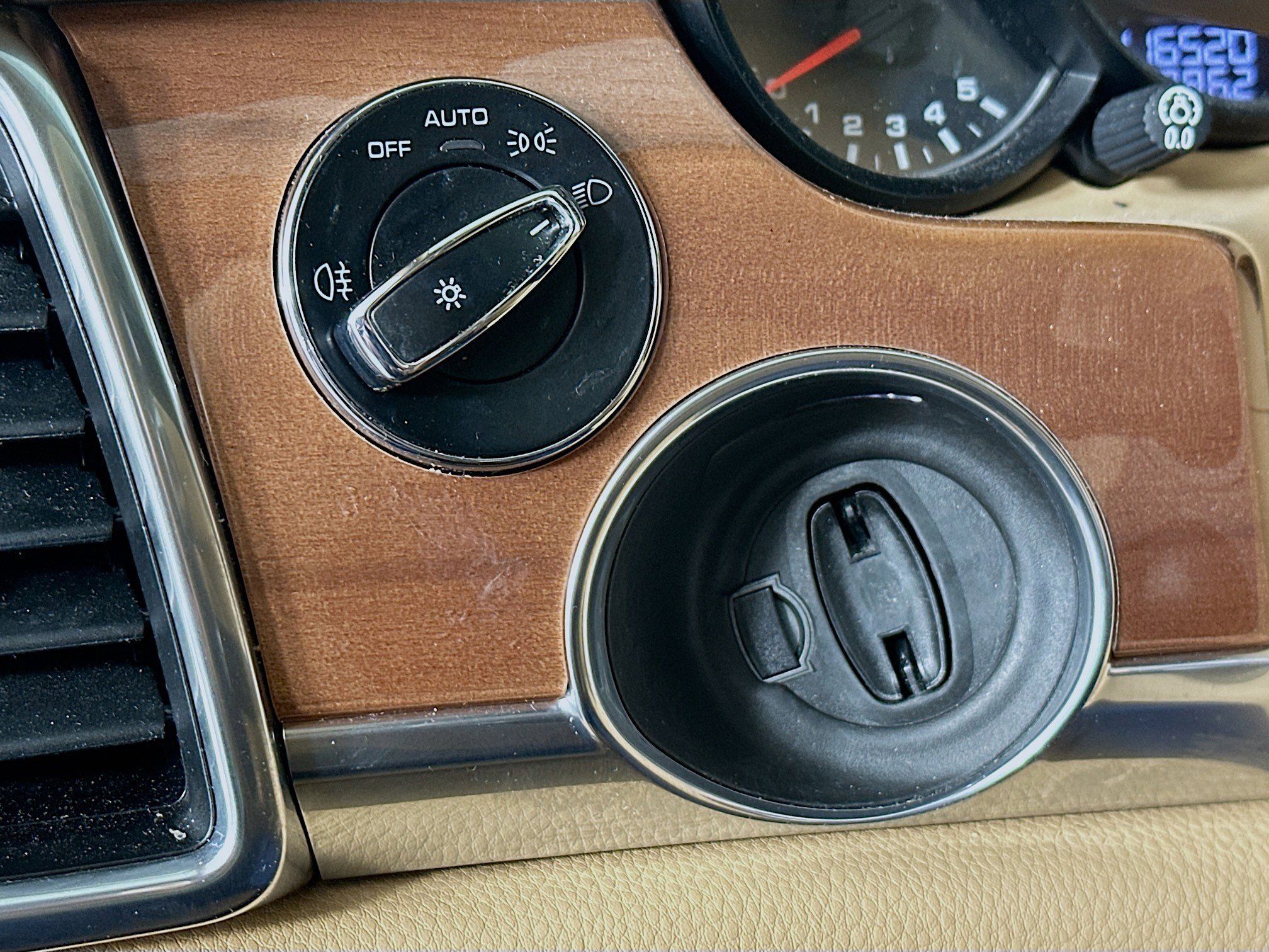 2014 Porsche Panamera S - Photo 13