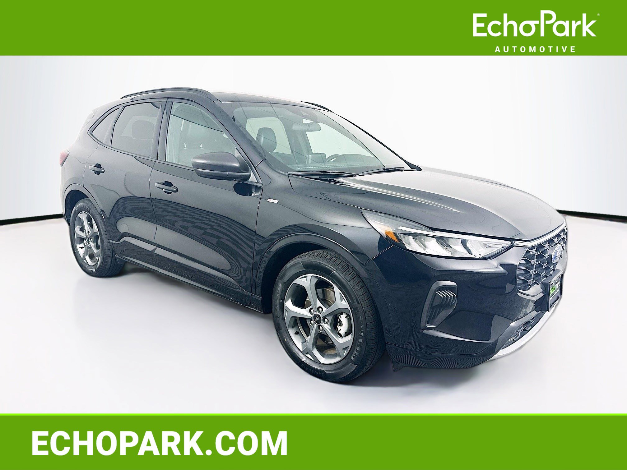 2024 Ford Escape ST-Line's photo