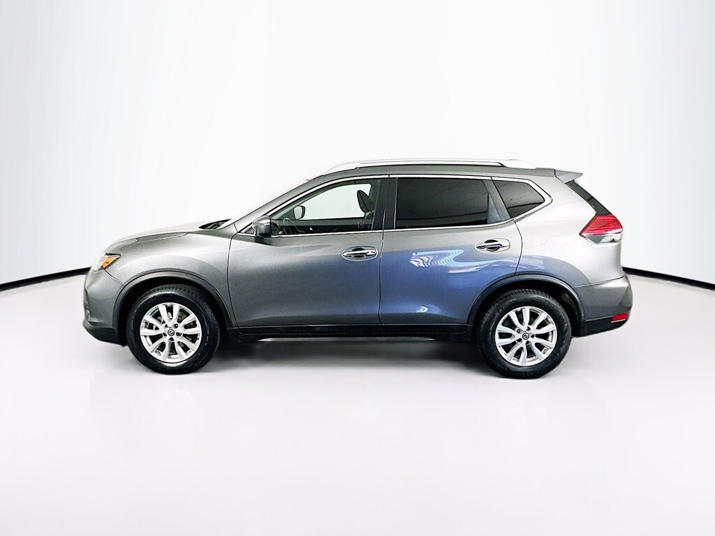 Used 2017 Nissan Rogue SV FWD SV
