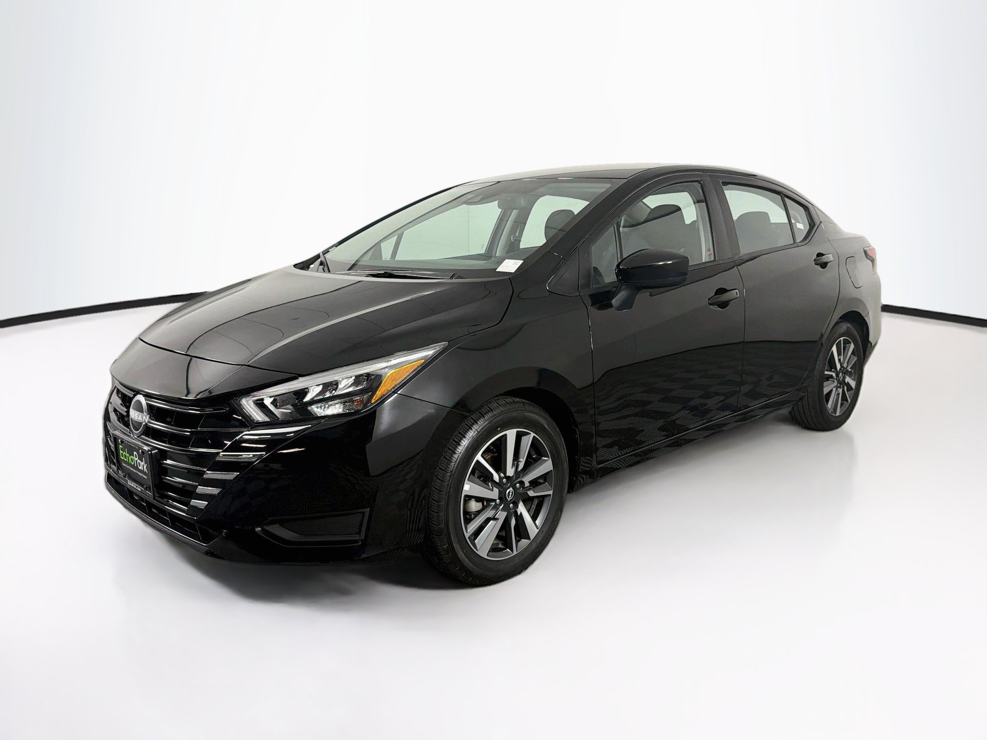 Used 2025 Nissan Versa SV SV CVT