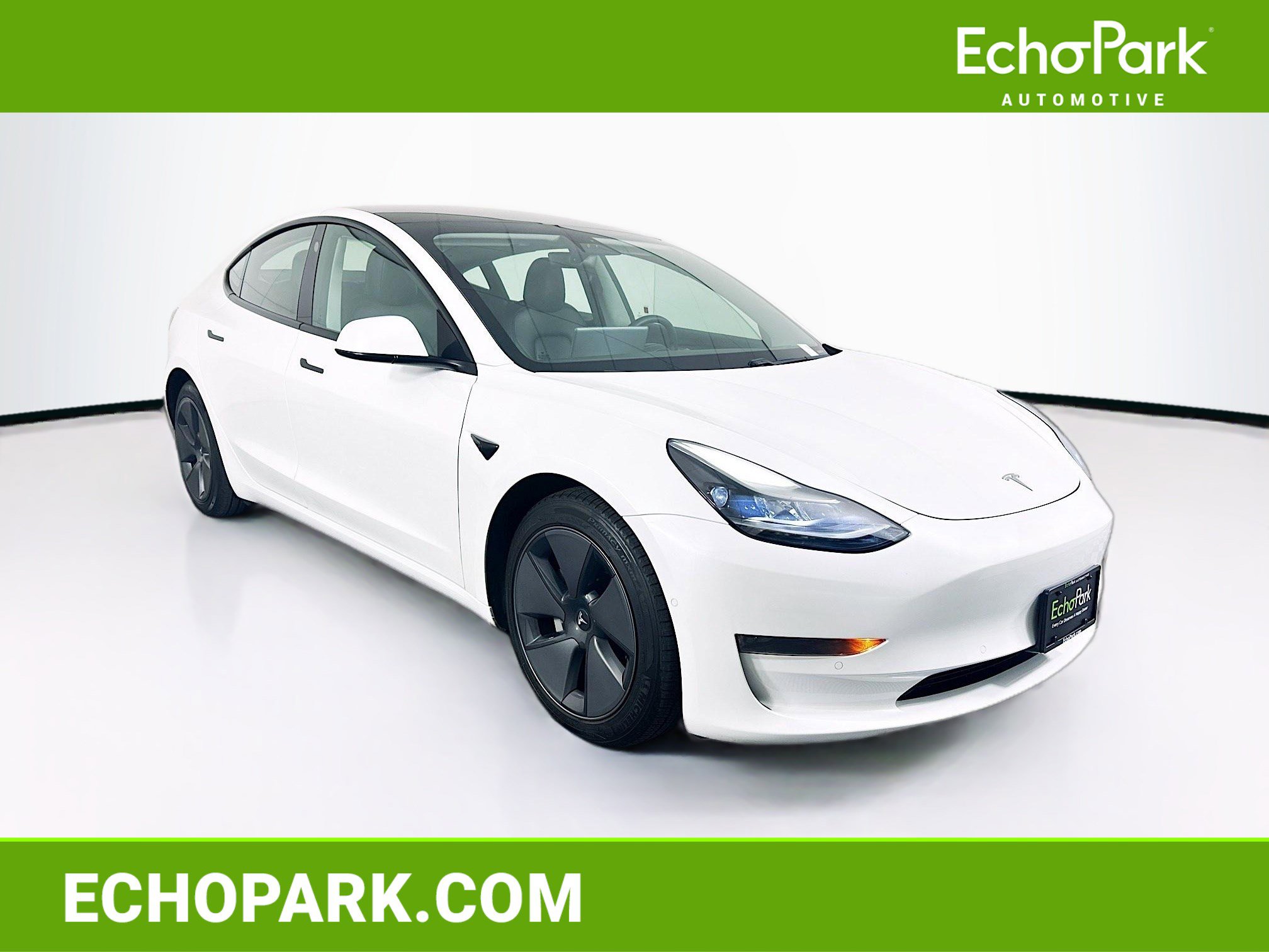 2021 Tesla Model 3 Standard Range Plus's photo