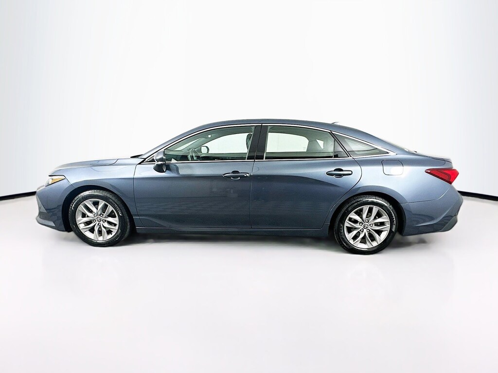Used 2022 Toyota Avalon Hybrid XLE Hybrid XLE FWD