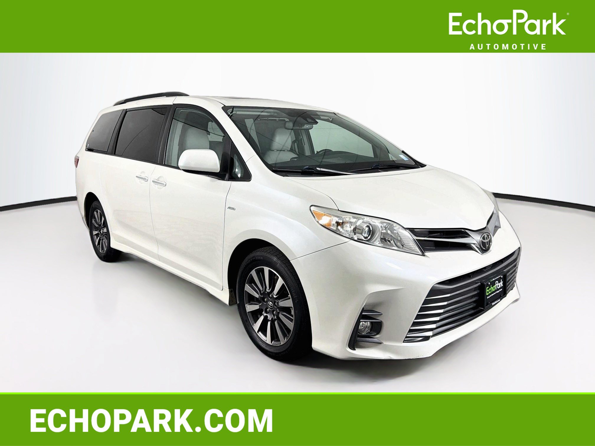 Used 2018 Toyota Sienna XLE XLE AWD 7-Passenger