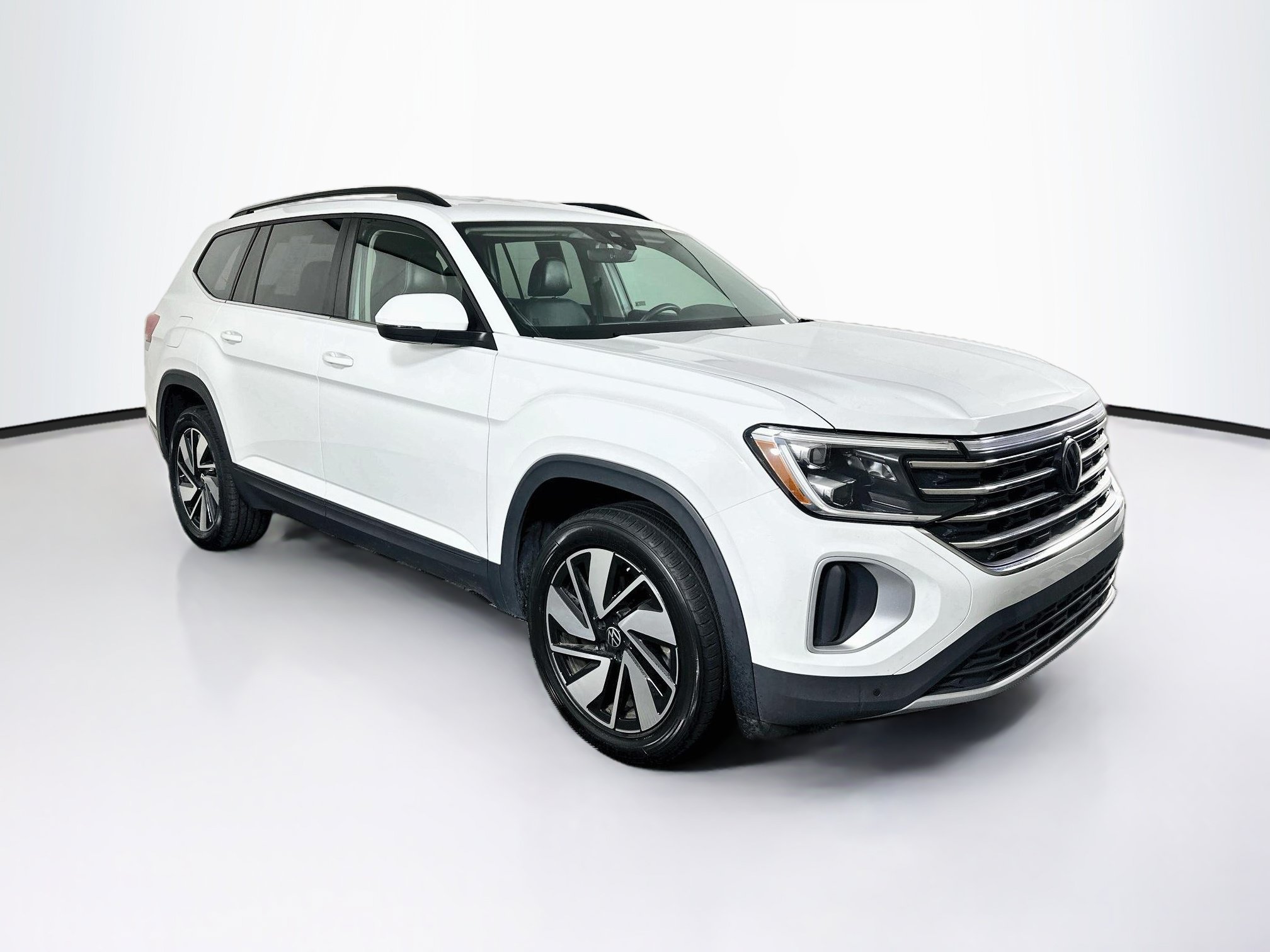 Used 2025 Volkswagen Atlas 2.0T SE w/Technology 2.0T SE w/Technology FWD