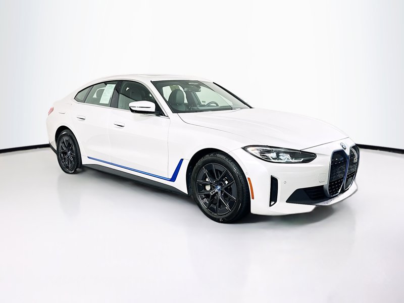 2024 BMW i4 eDrive40's photo