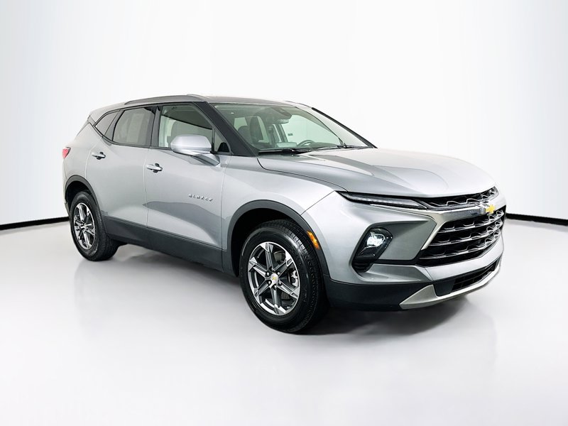 2025 Chevrolet Blazer 2.0T 2LT FWD's photo