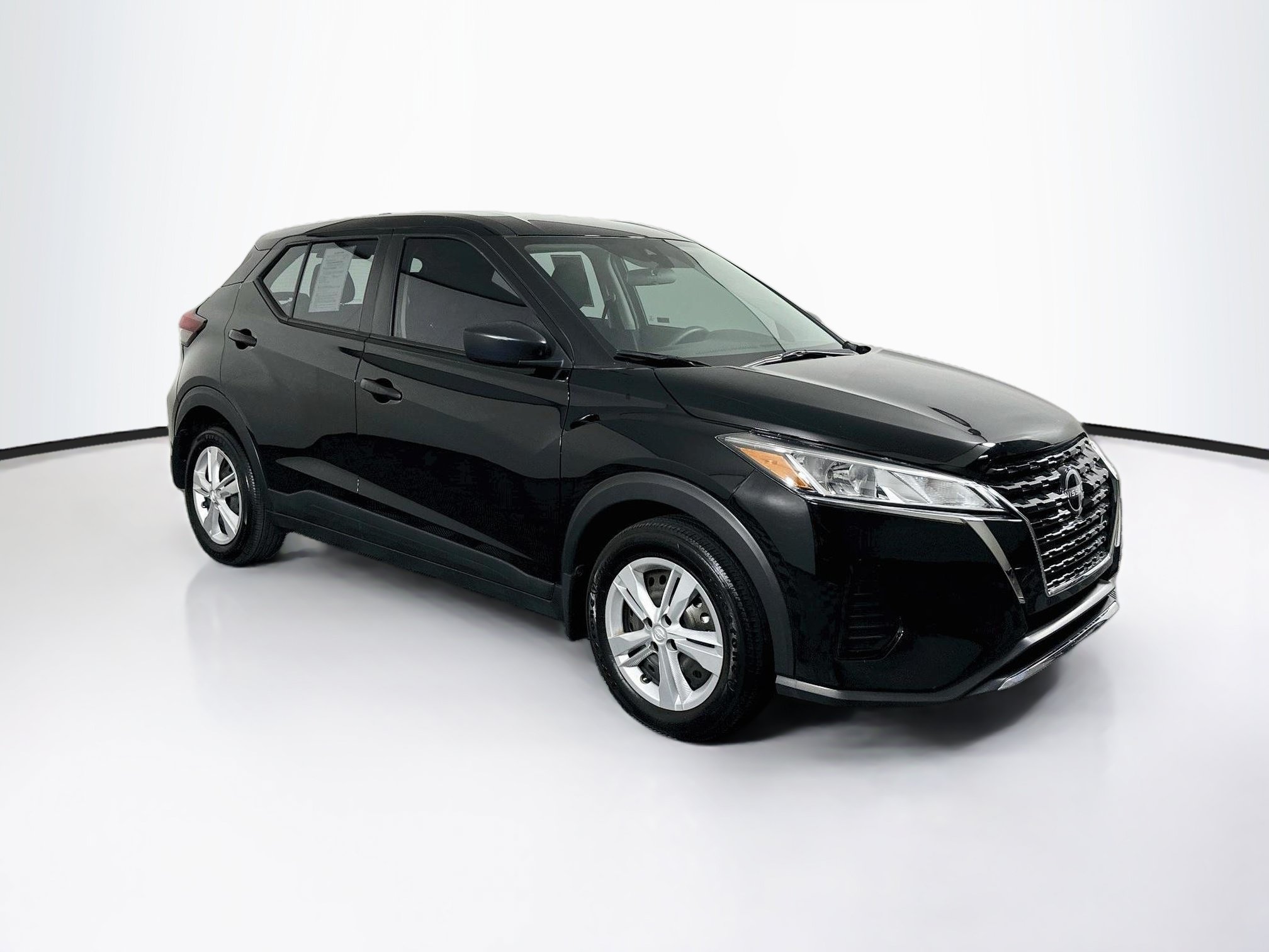 2025 Nissan KICKS PLAY