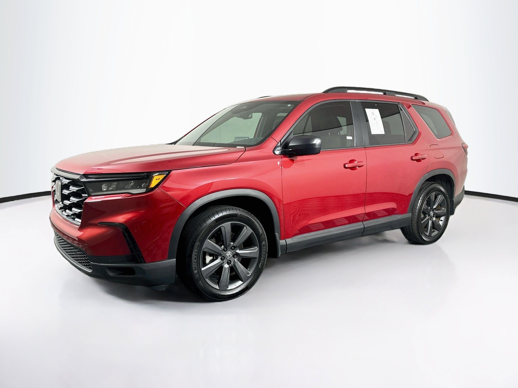Used 2025 Honda Pilot Sport Sport 2WD