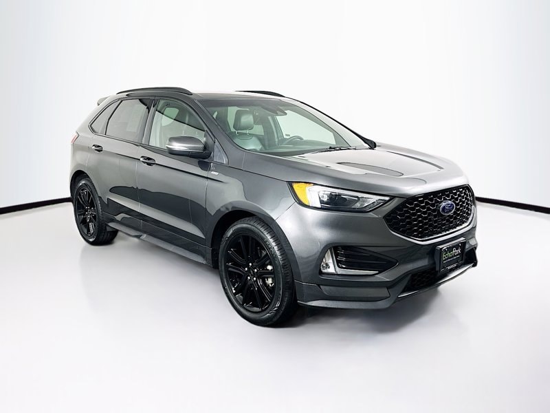 2020 Ford Edge ST-Line's photo