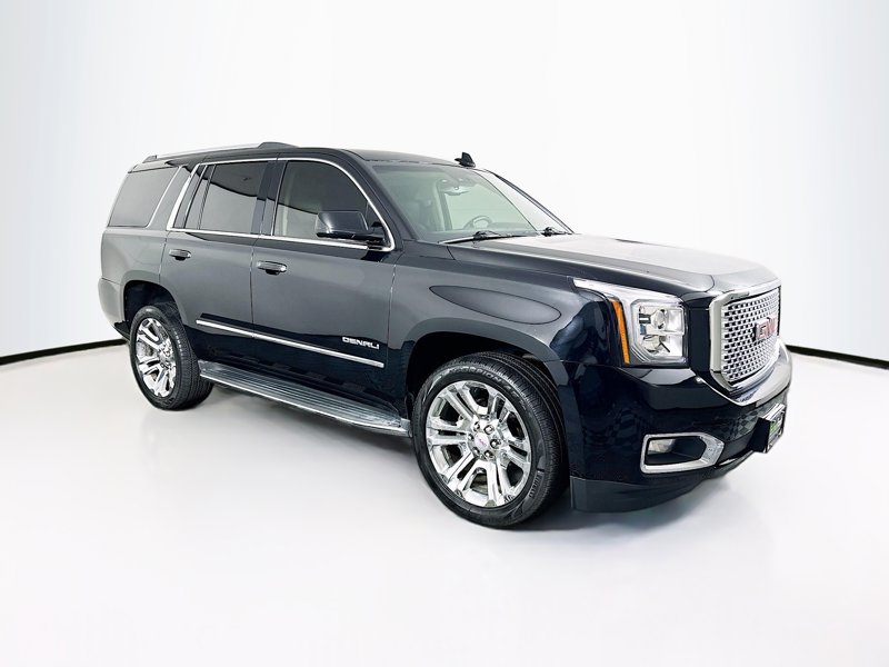2015 GMC Yukon Denali's photo