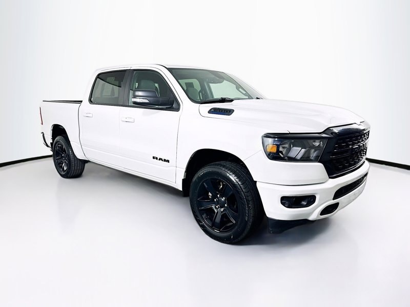 2022 RAM 1500 Big Horn/Lone Star 4x4 Crew Cab 5'7's photo