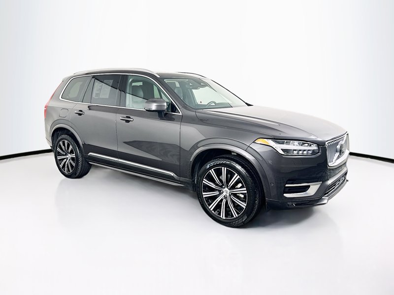 2024 Volvo XC90 Plus's photo