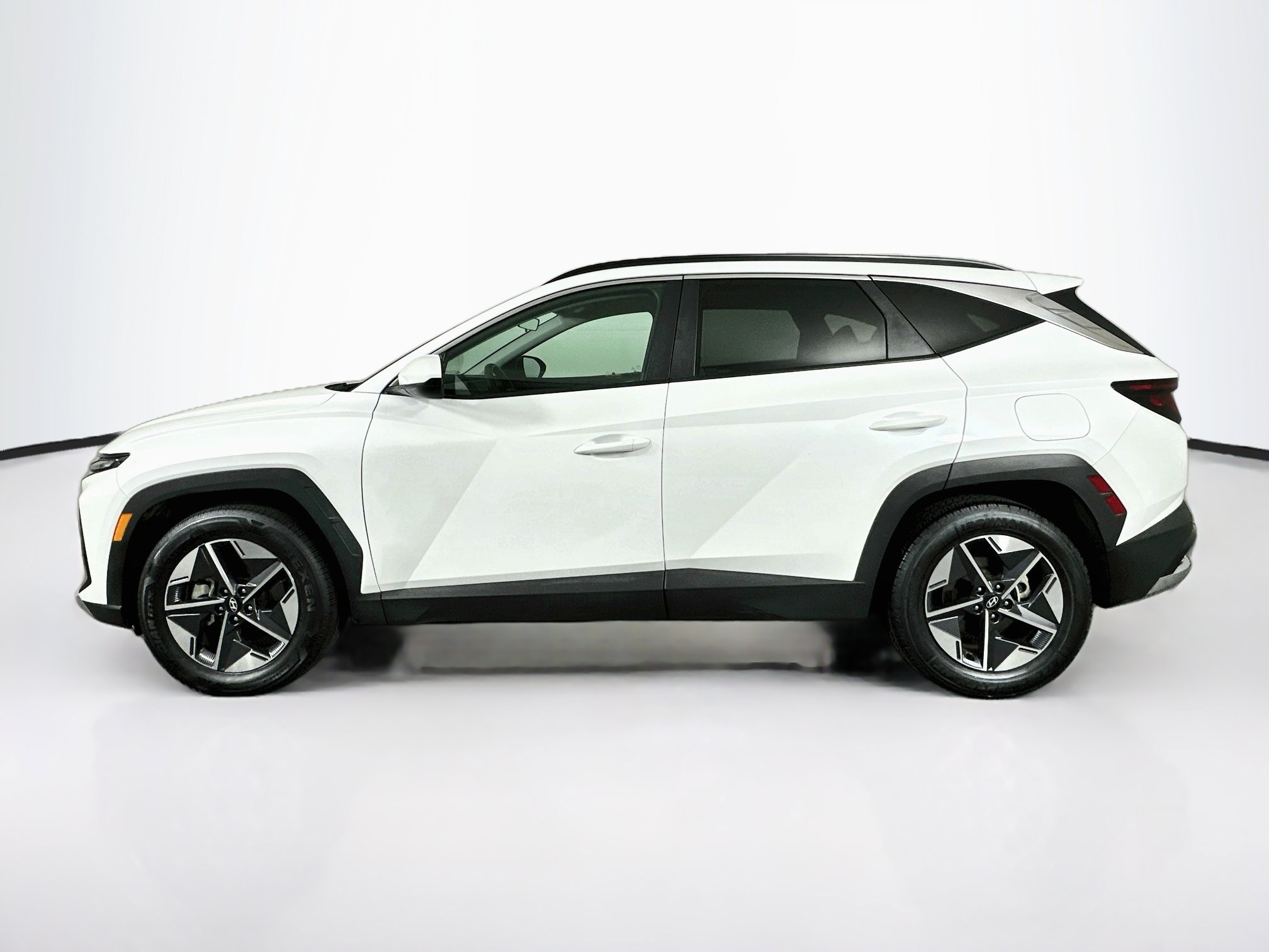 Used 2025 Hyundai Tucson SEL SEL FWD