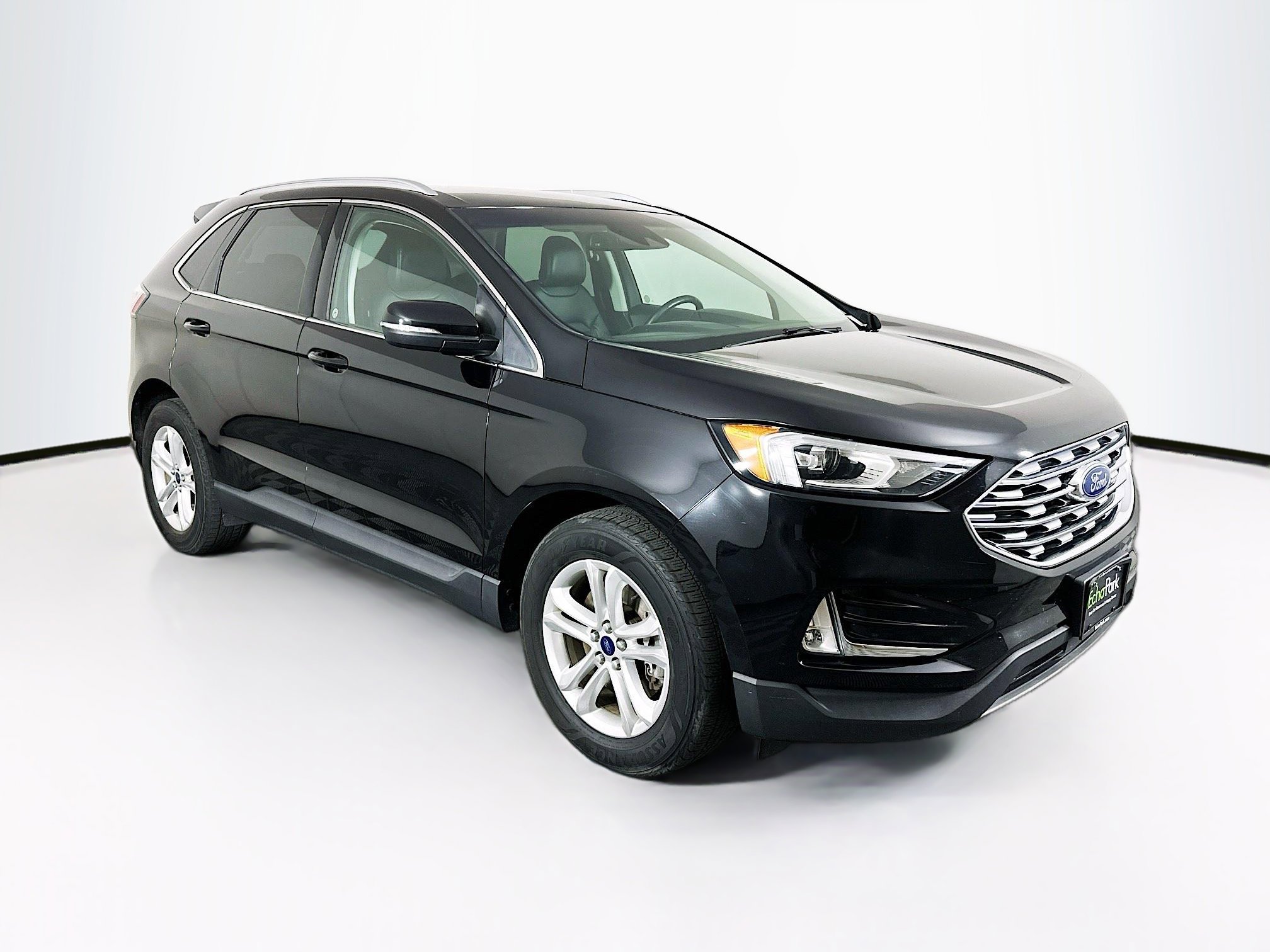 2019 Ford Edge SEL AWD's photo