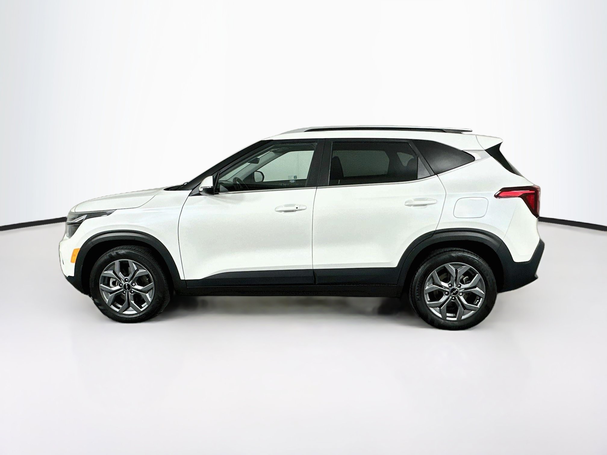 Used 2024 Kia Seltos S S IVT AWD