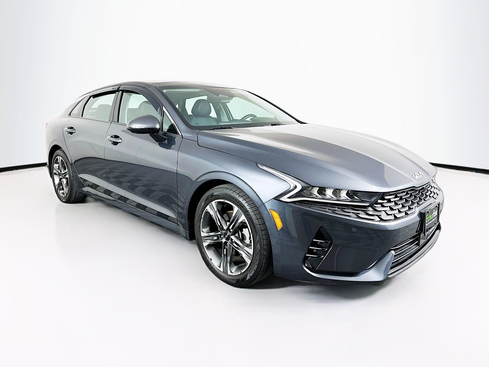 2022 Kia K5 EX's photo