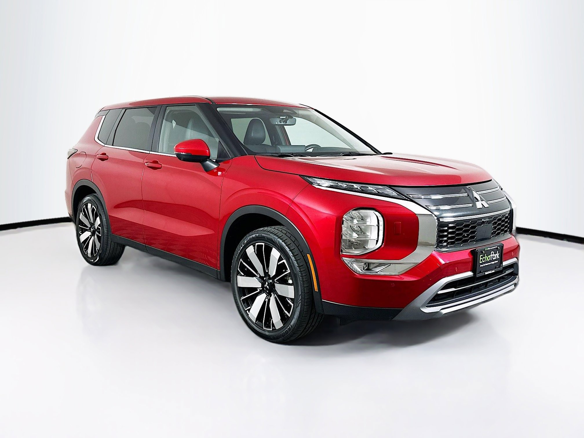 2025 Mitsubishi Outlander SE S-AWC's photo