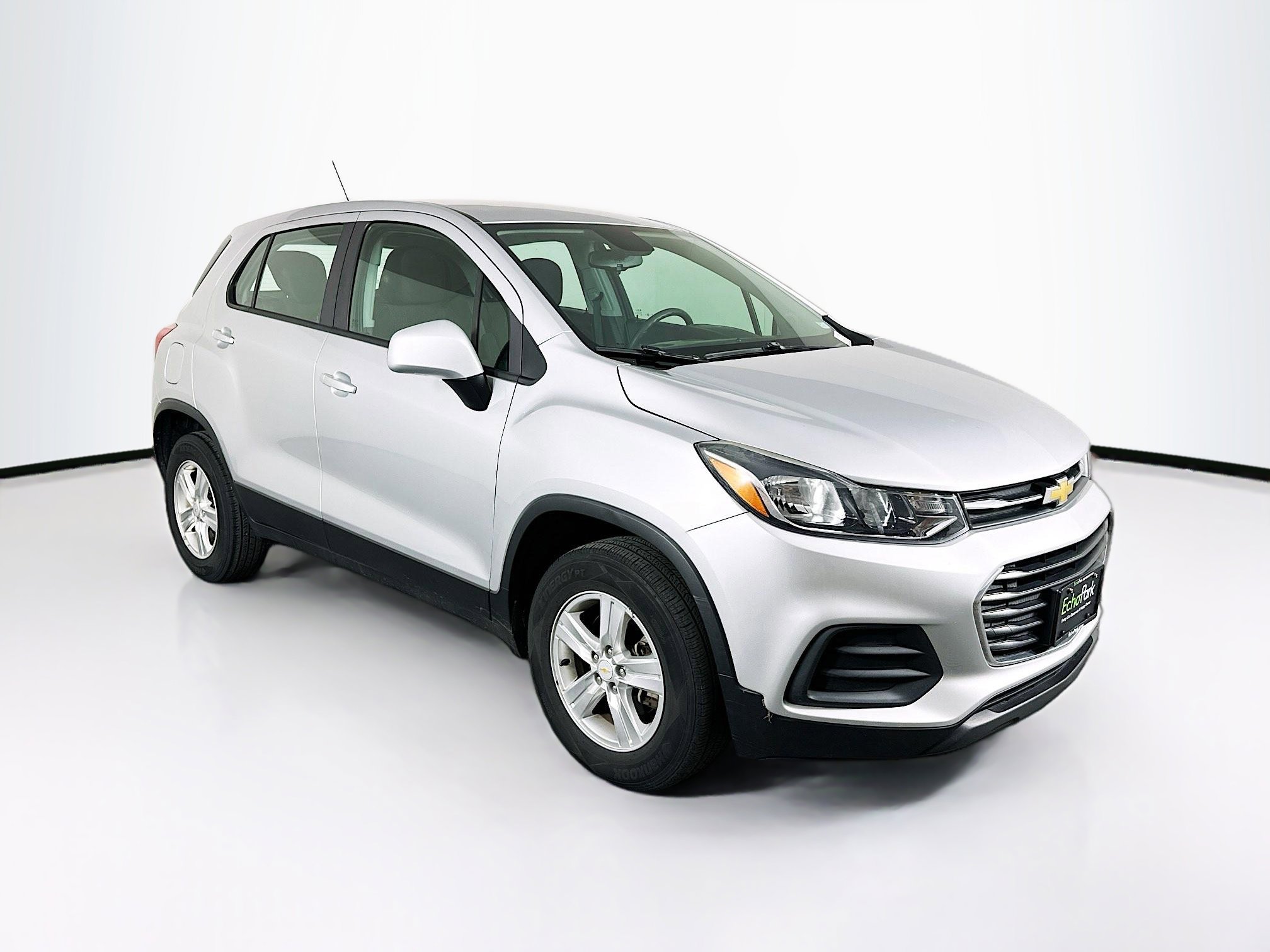 2018 Chevrolet Trax LS AWD's photo