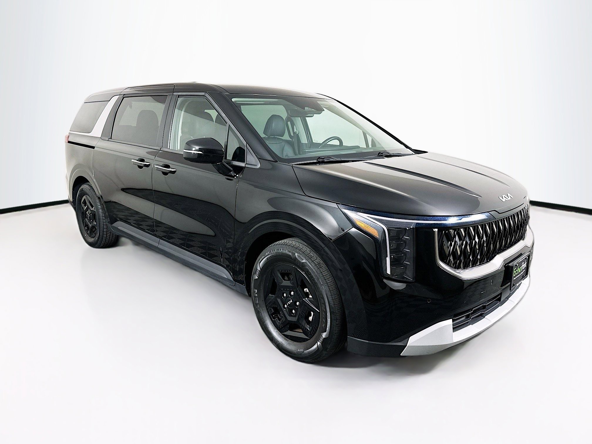 2025 Kia Sedona LXS's photo