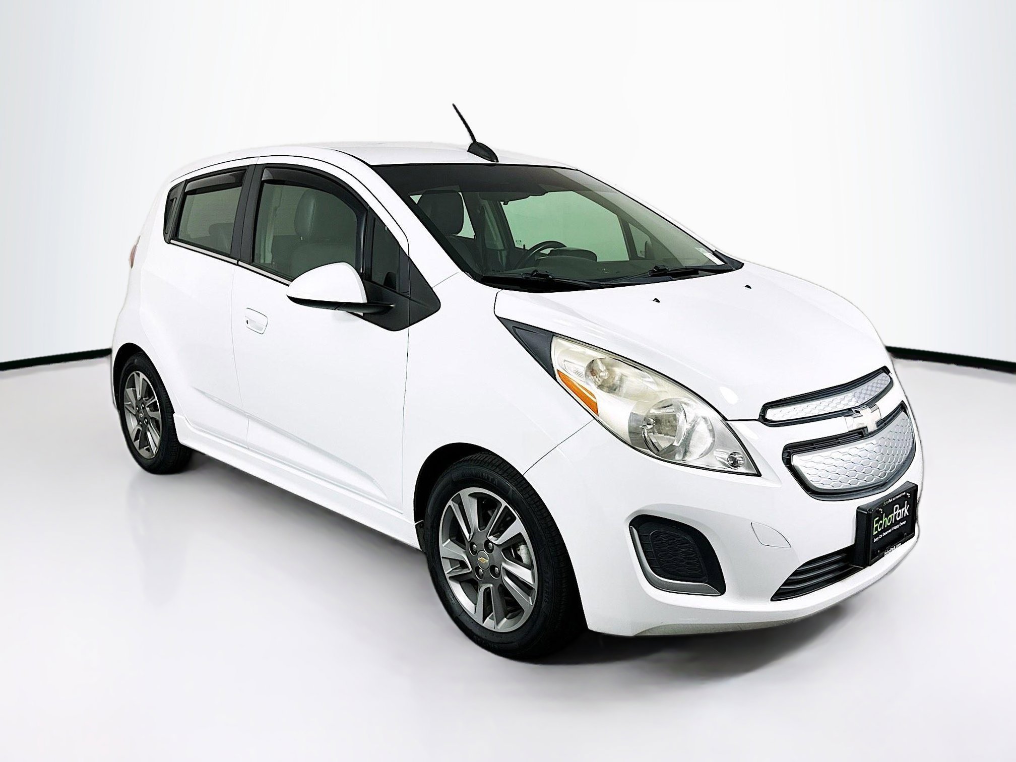 2016 Chevrolet Spark EV 2LT 1SB's photo