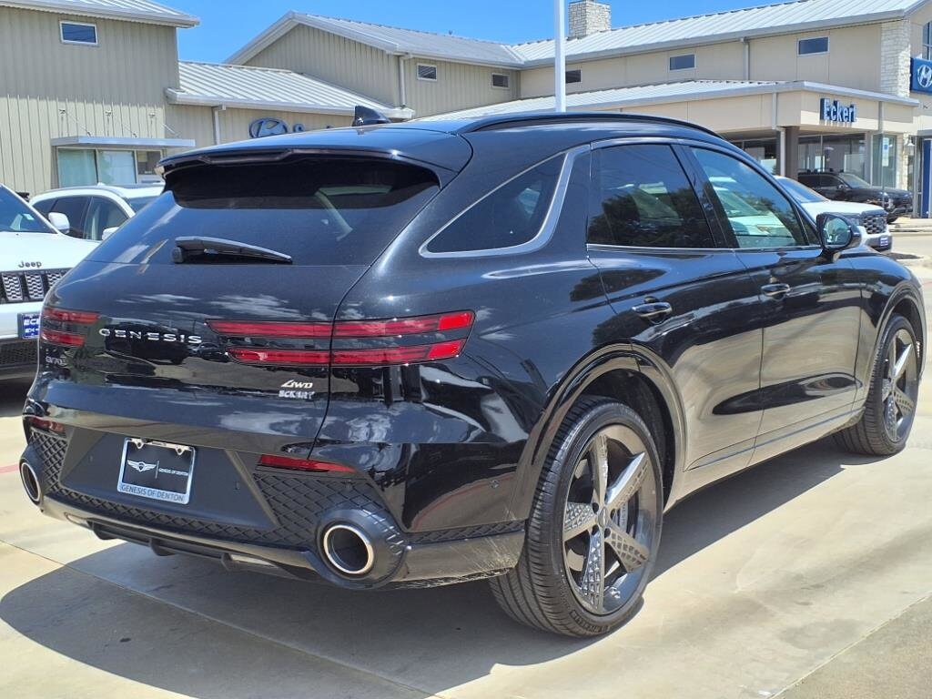 2024 Genesis GV70 2.5T Sport Prestige photo 3
