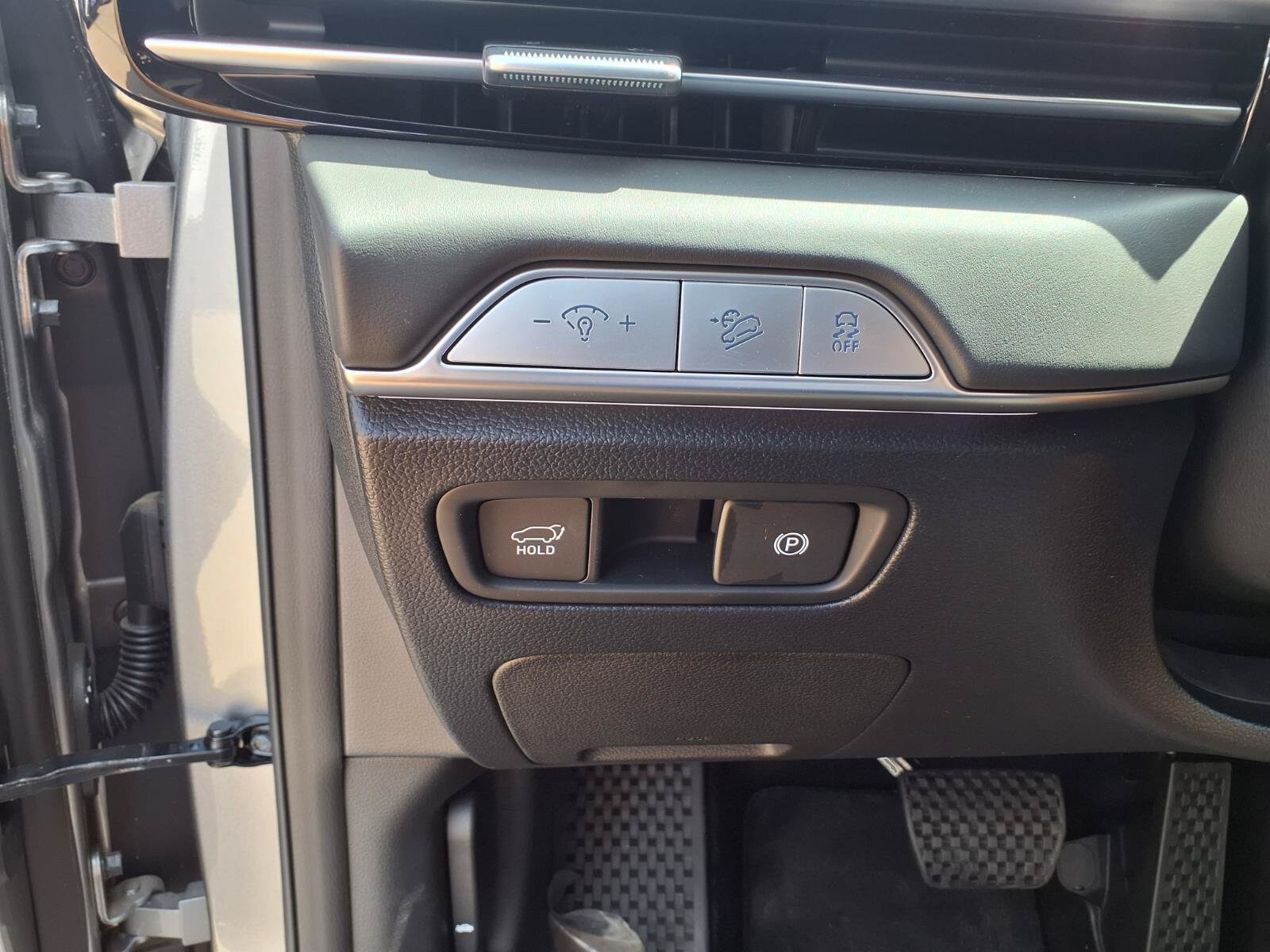 2026 GENESIS GV80 Standard - Photo 16