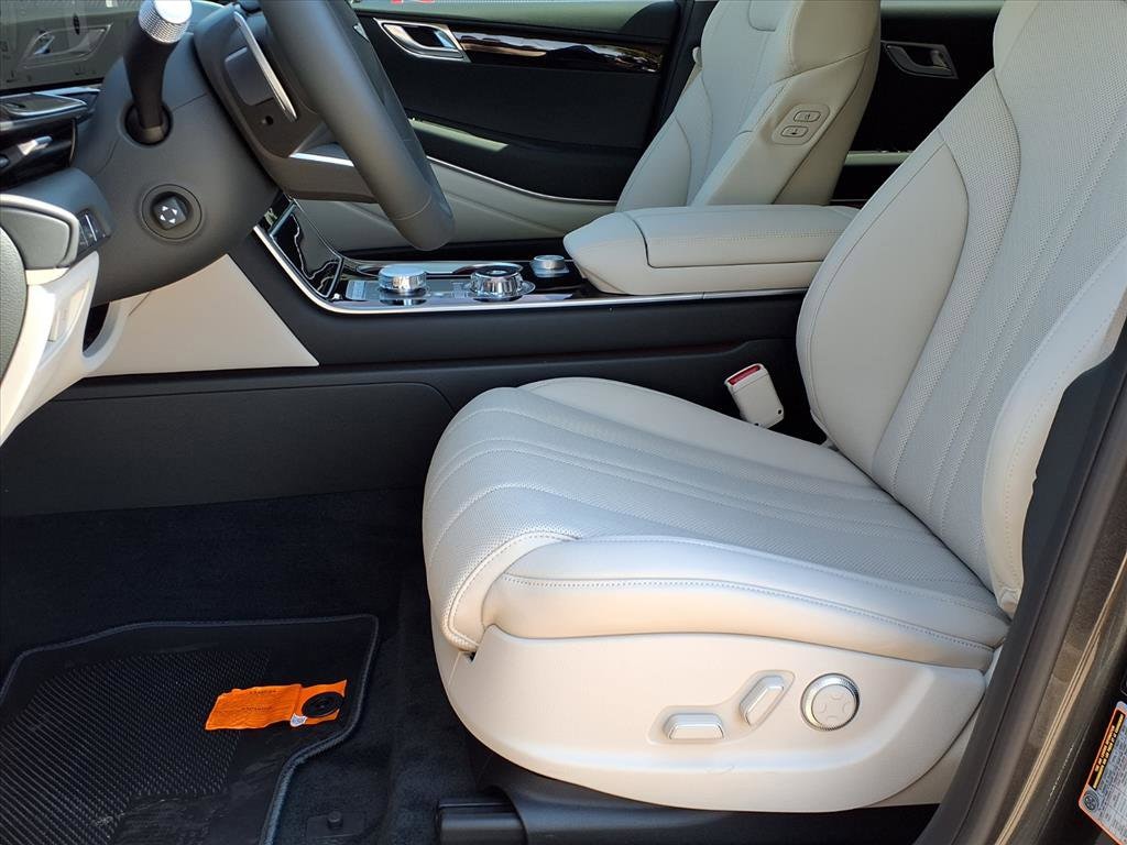 2026 GENESIS GV80 Standard - Photo 11