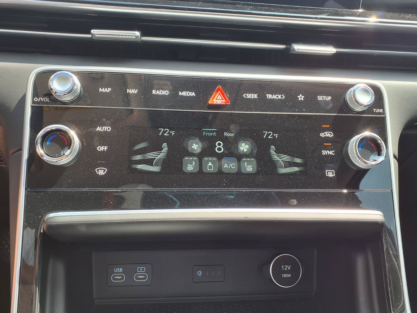 2026 GENESIS GV80 Standard - Photo 9