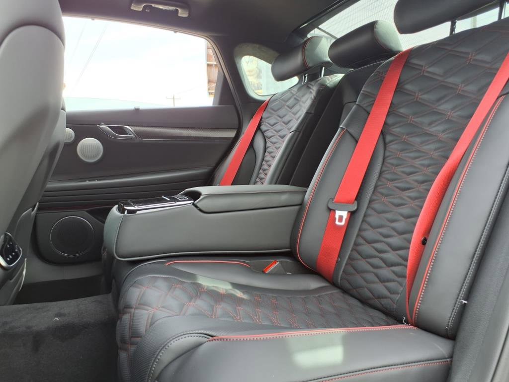 2025 GENESIS G80 Sport Prestige - Photo 18