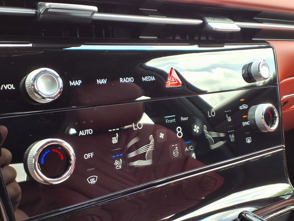 2025 GENESIS G80 Sport Prestige - Photo 11