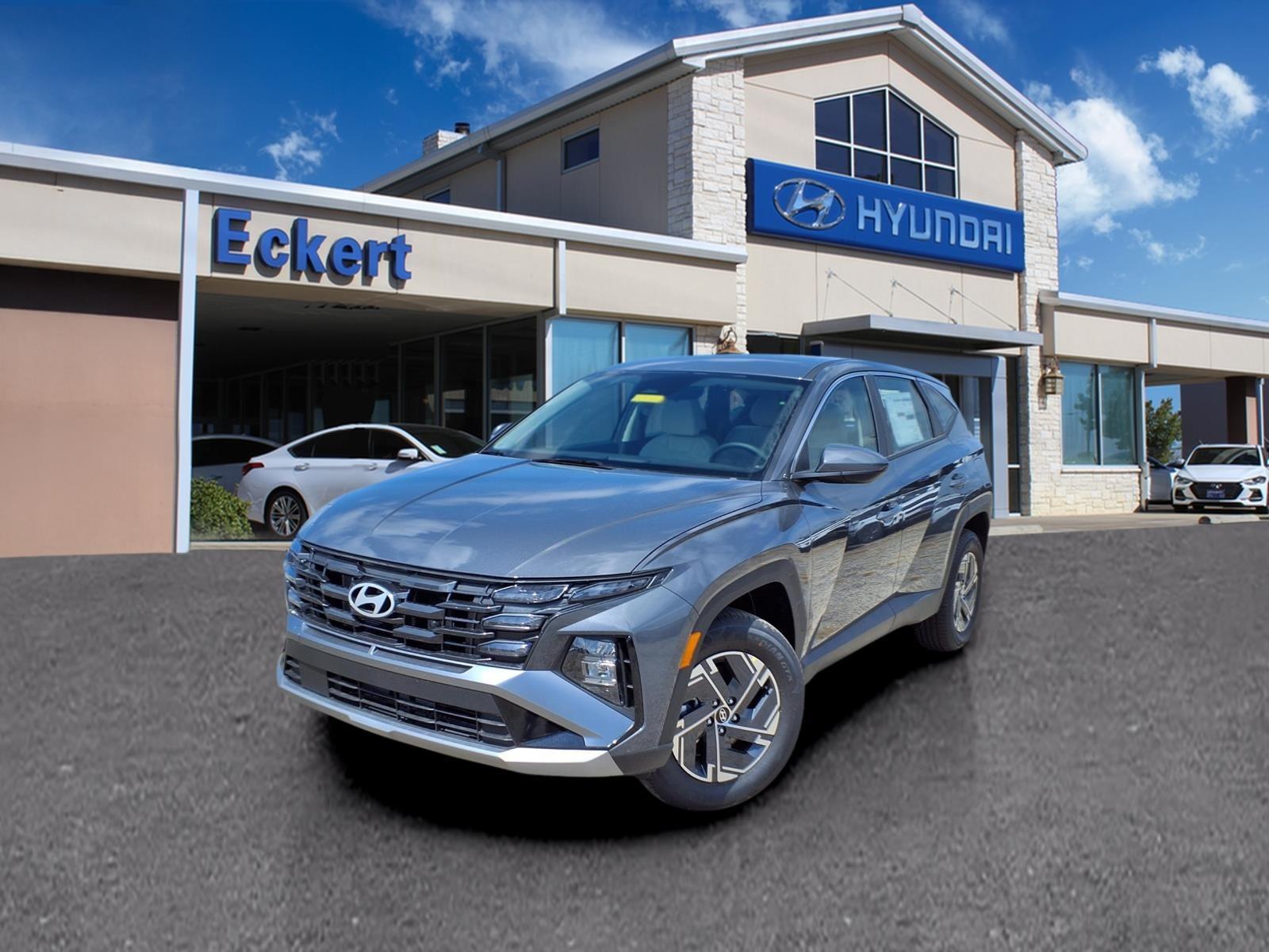 2026 Hyundai Tucson Blue SE HEV AWD's photo