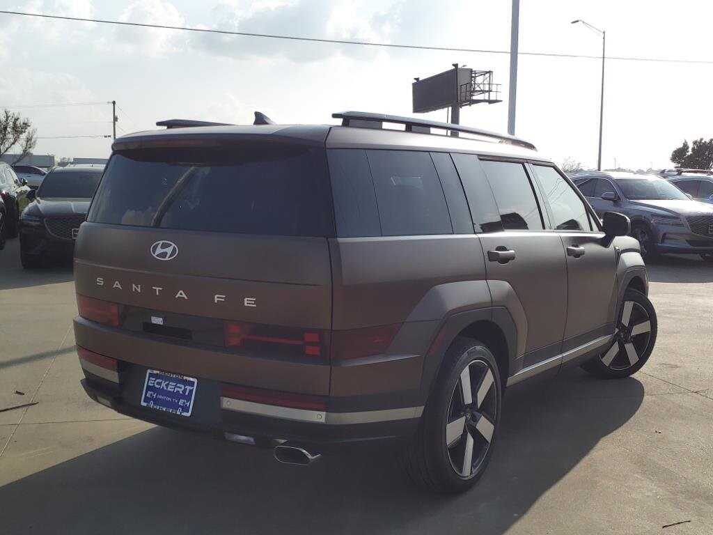 2024 Hyundai Santa Fe Limited photo 2