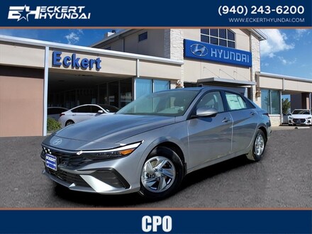 2026 Hyundai Elantra SE Sedan
