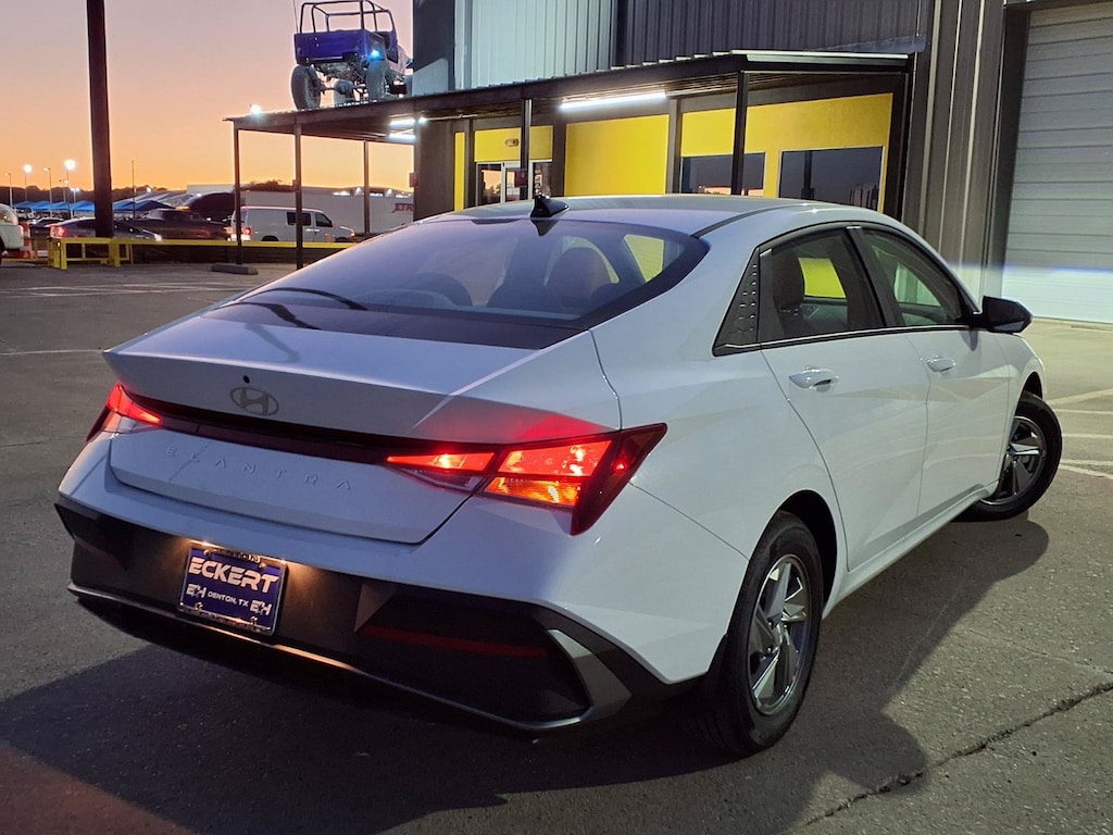 Certified 2026 Hyundai Elantra SE Sedan