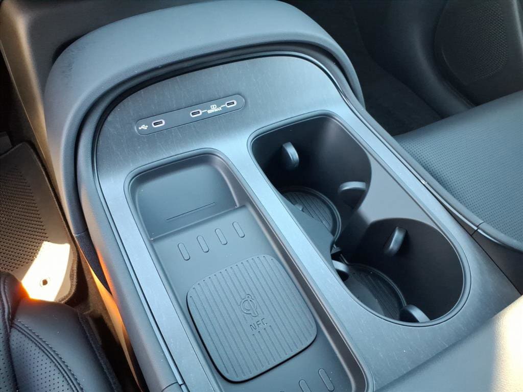 2026 Hyundai Palisade XRT Pro - Photo 8