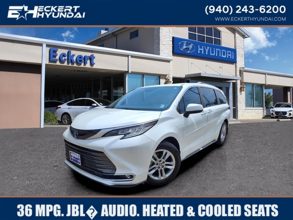 Used 2022 Toyota Sienna Limited 7 Passenger Van Passenger Van