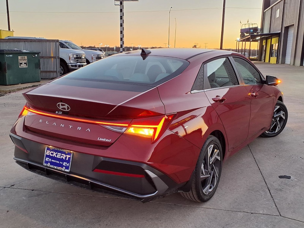 New 2026 Hyundai Elantra Limited Sedan
