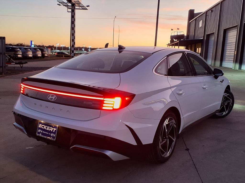 New 2026 Hyundai Sonata SEL Sport Sedan