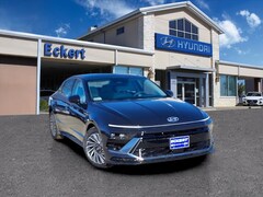 2026 Hyundai Sonata Hybrid SEL Sedan