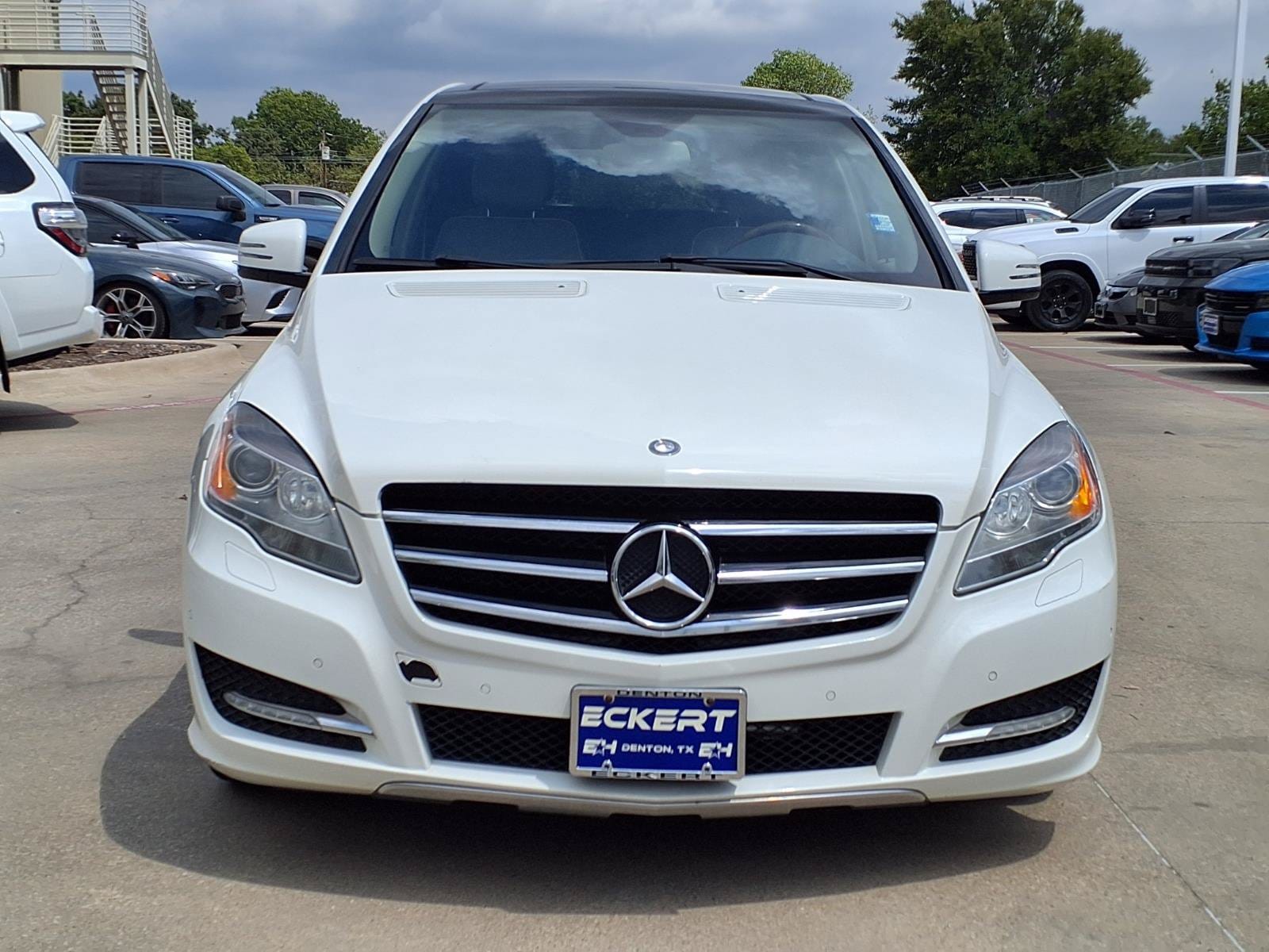 Used 2012 Mercedes-Benz R-Class R350 with VIN 4JGCB5HE8CA142529 for sale in Denton, TX