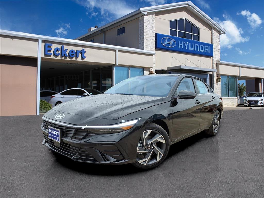 2026 Hyundai Elantra Limited's photo