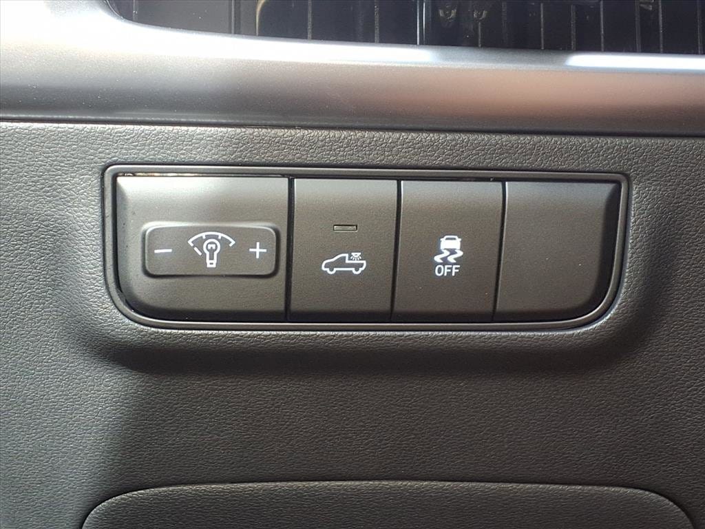 2026 Hyundai Santa Cruz SE - Photo 13