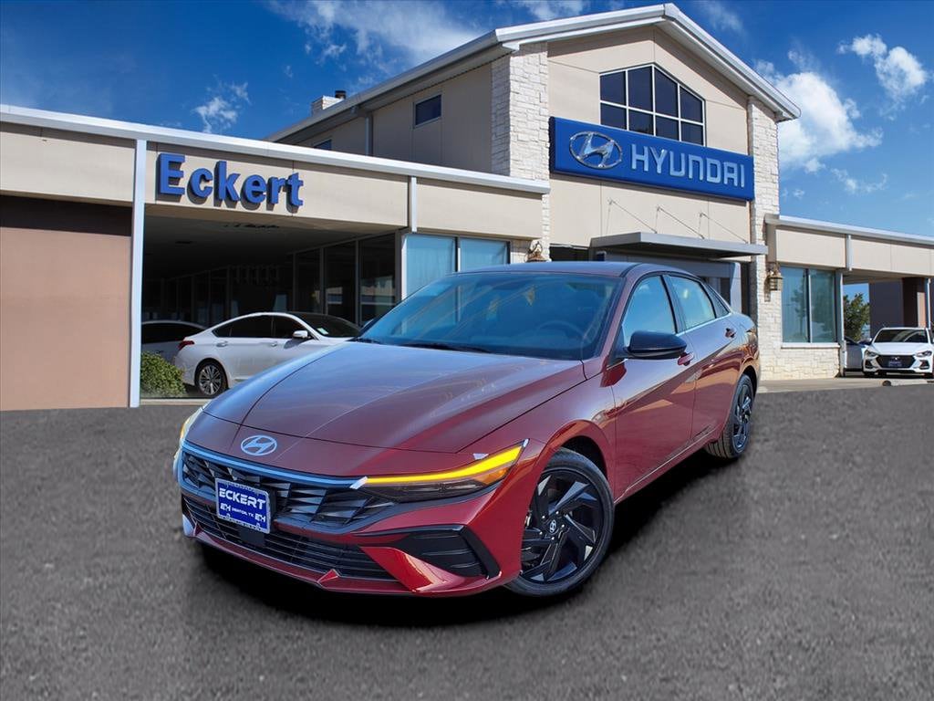 2026 Hyundai Elantra SEL's photo