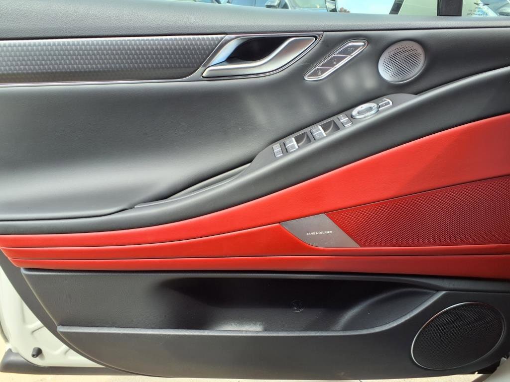 2025 GENESIS G80 Sport Prestige - Photo 17